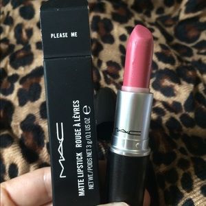 MAC Matte Lipstick in Please Me
